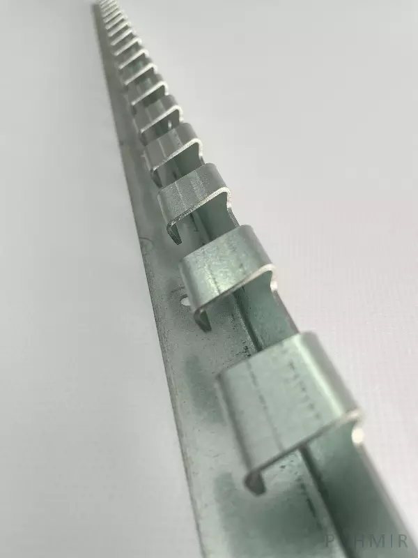 Крепеж для ПВХ завесы - гребенка и пластины 200мм